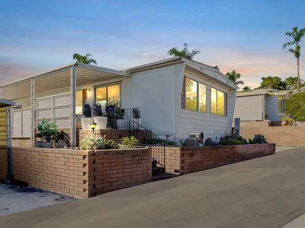 245 W Bobier Dr Space 45, Vista, CA 92083