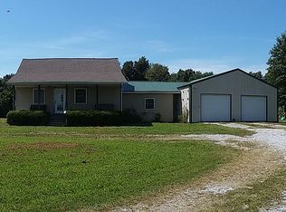 205 Tate Rd, Raleigh, IL 62977