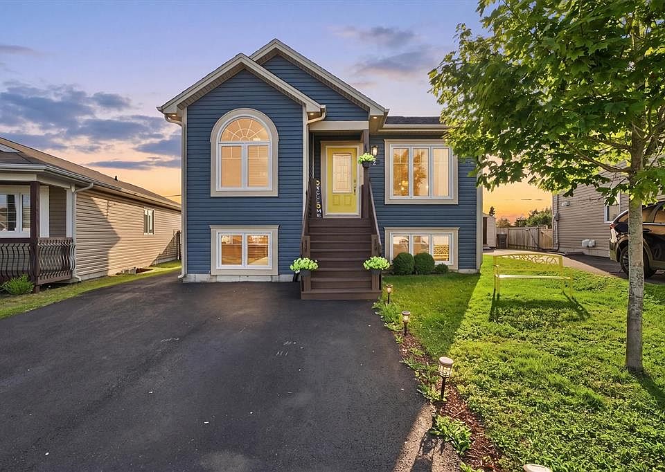 1st image of 7 Brant Drive
