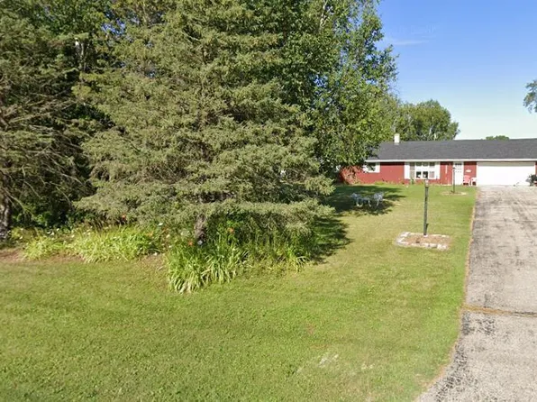 3422 Country Aire DRIVE, Cedarburg, WI 53012