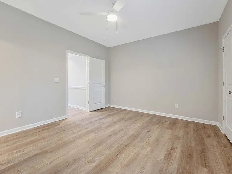 1705 Ballard Dr — Photo 23