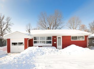 1910 Chestnut St, Grand Forks, ND 58201