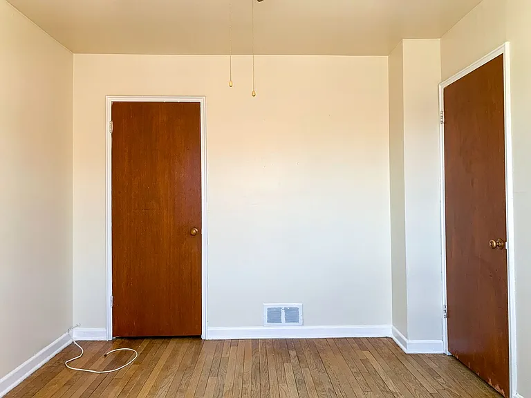 2 Bedroom with Hardwood Floors — Photo 39
