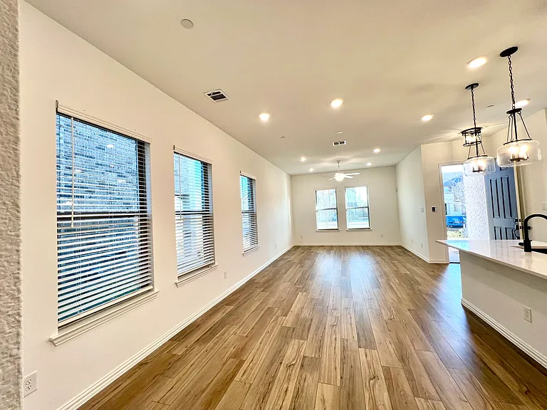 6619 Baritone Ct — Photo 13