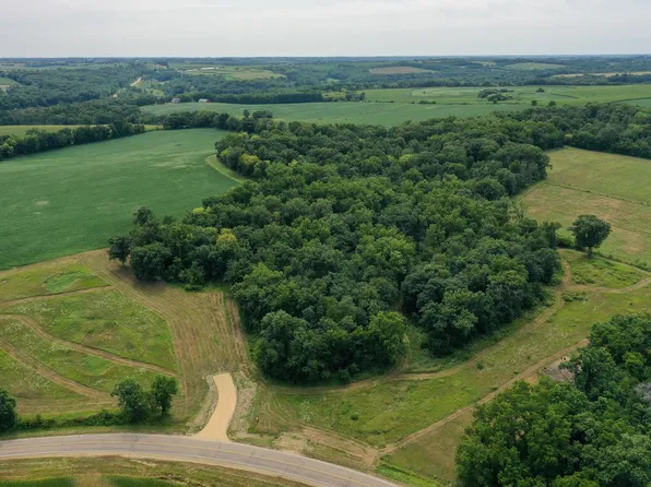 County Road Jg, Mount Horeb, WI 53572