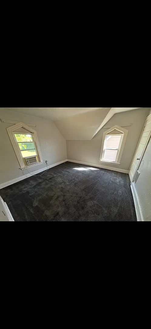 2 bed/1 bath Single Family Home McKeesport, PA — Photo 2