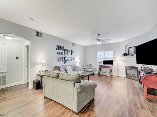 3917 Lazy Pine St Unit 102, Las Vegas, NV 89108