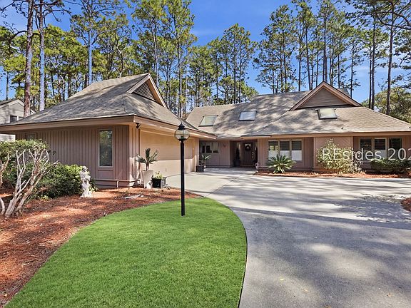 3rd image of 20 Rookery Way