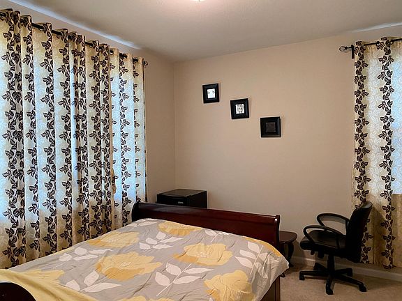 1st bedroom - ground floor