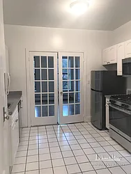 Rented by Manhattan Realty Group