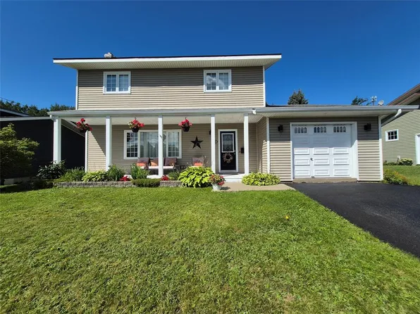 23 Sheppard Street, Grand Falls-Windsor, NL A2A2S1