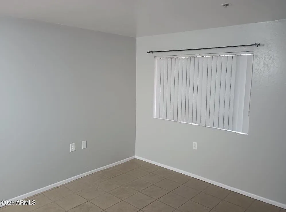 1 bed, 560 sqft, $1,000 — Photo 4