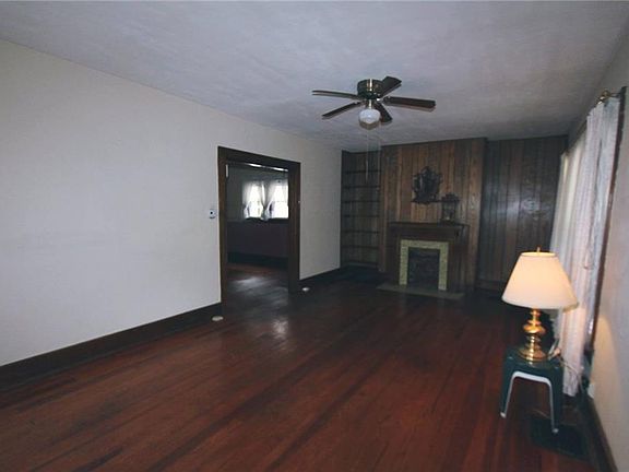 5th image of 1404 Broadway