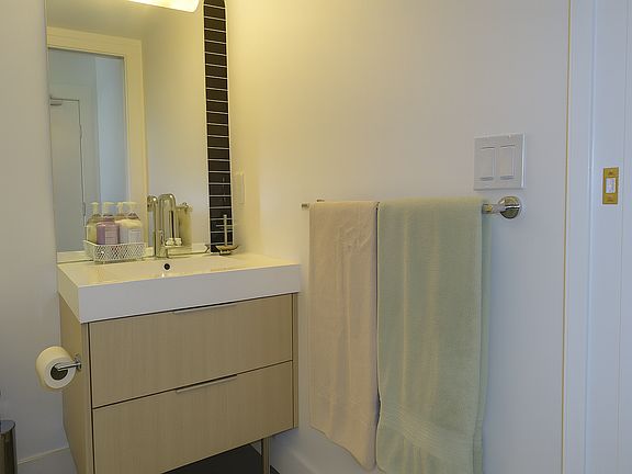 5th image of 1325 Rolston St #901