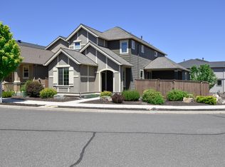 2845 SW Yew Park Ln, Redmond, OR 97756