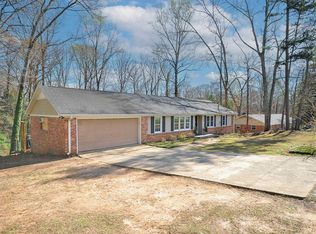 209 Tanner Rd, Taylors, SC 29687