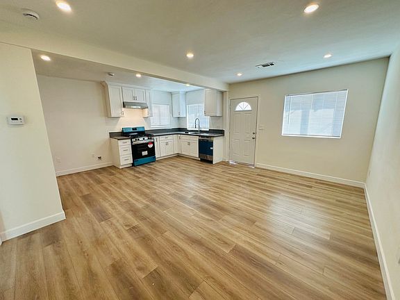 2nd image of 239 Olive St