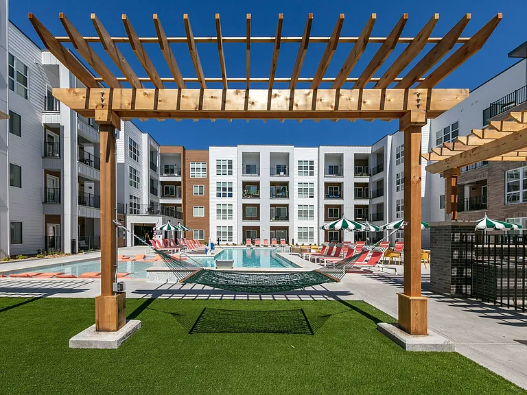 Hammock Lounge