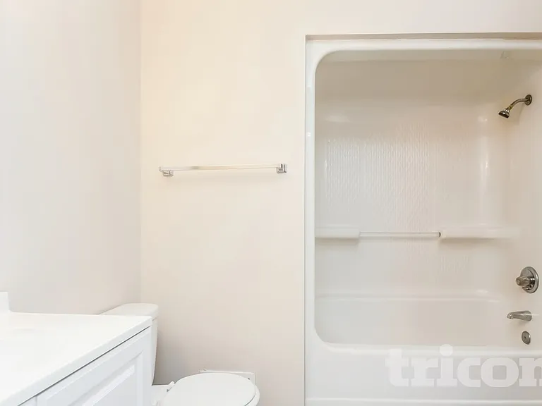 5237 Westhill Dr — Photo 13