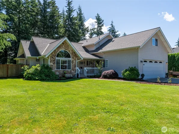 6898 Golf View Drive, Lynden, WA 98264
