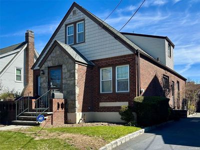 334 Hamilton Avenue, Hewlett, NY, 11557