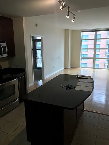 157 Fleet St #908 Photo 1