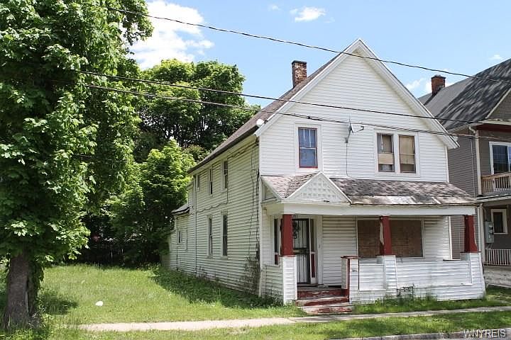 2nd image of 287 Peach St