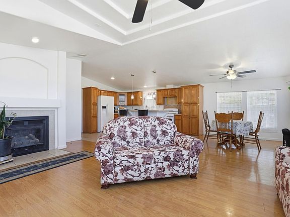4th image of 500 10th St #119