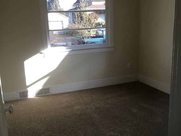9119 N McKenna Ave — Photo 9