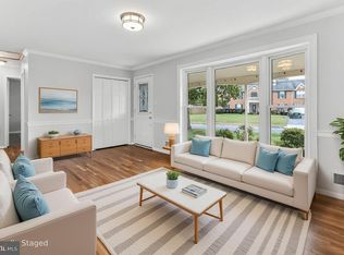 6824 Constance Dr, Springfield, VA 22150