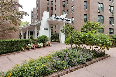 139-15 83rd Avenue, #219