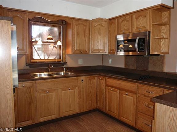 3rd image of 12279 Alton Dr