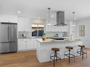 5377 Limerick Ave, San Diego, CA 92117