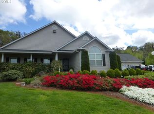 1230 NE Junker Ave, Roseburg, OR 97470