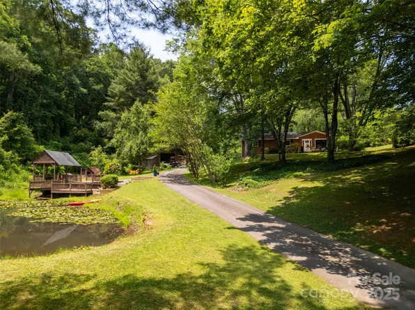 26 Melton Road Extension, Candler, NC 28715