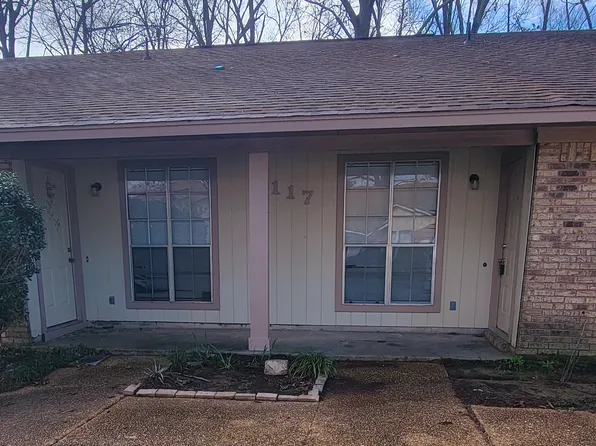 117 Crestwood Cv #B, Clinton, MS 39056
