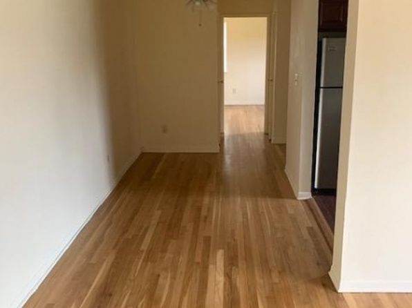 3 Swartswood Rd, Newton, NJ