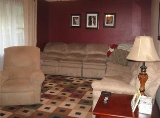 1199 Shenango Rd, Darlington, PA 16115