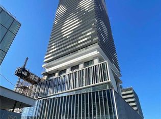 138 Downes St #1812, Toronto, ON M5E 0E4