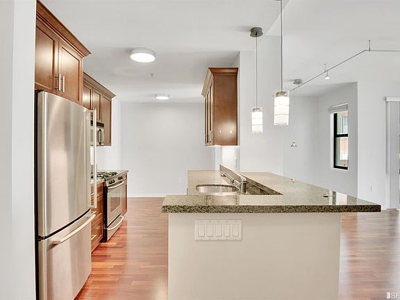 2nd image of 88 Townsend St APT 318