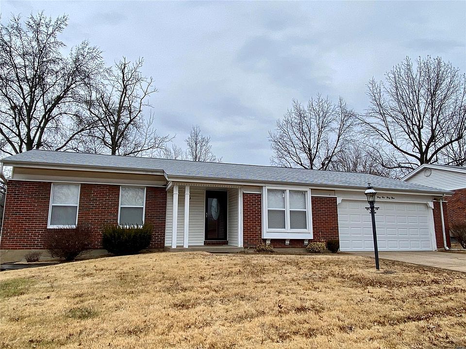 1st image of 4433 Cloverbrook Dr