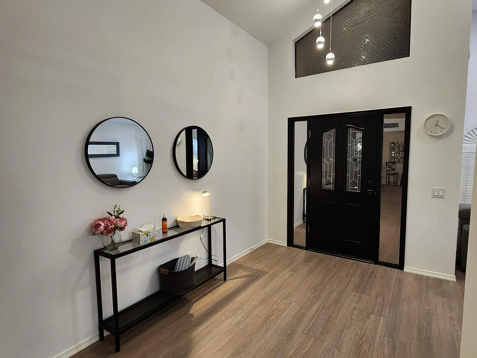 2 bed, 1948 sqft, $3,000 — Photo 4