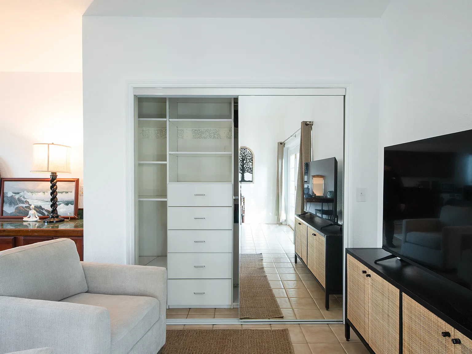 Studio, 497 sqft, $2,500 — Photo 1