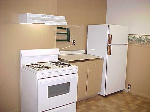 kitchen-right