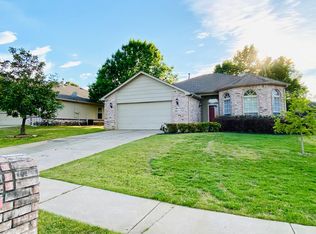 11608 S Forest Ct, Jenks, OK 74037