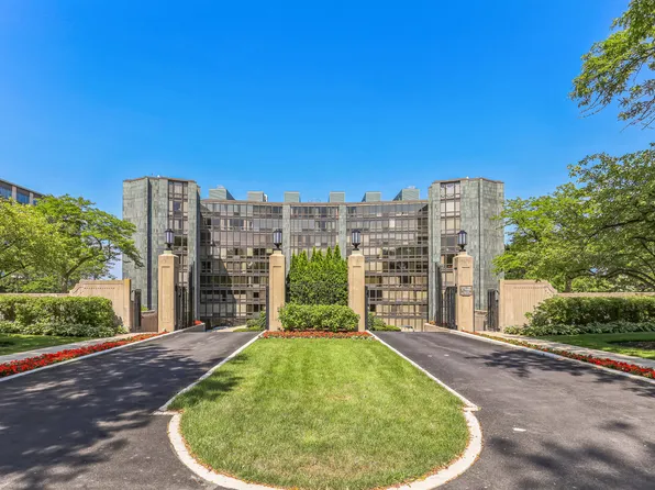 1420 Sheridan Rd APT 3D, Wilmette, IL 60091