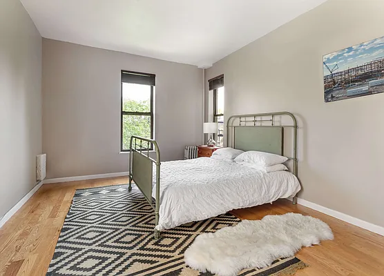 Sold by Compass | media 8
