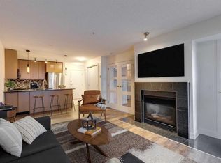 35 SE Richard Ct SW #106, Calgary, AB T3E 7N9