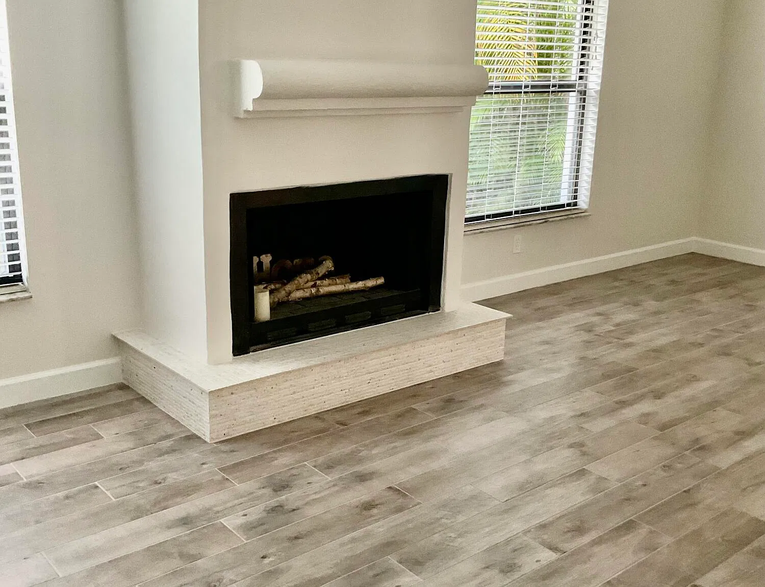 3 bed, 2.5 bath, 2196 sqft, $5,950 — Photo 2