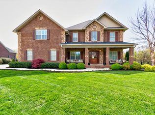 104 Charles Earl Ln, Maryville, TN 37803